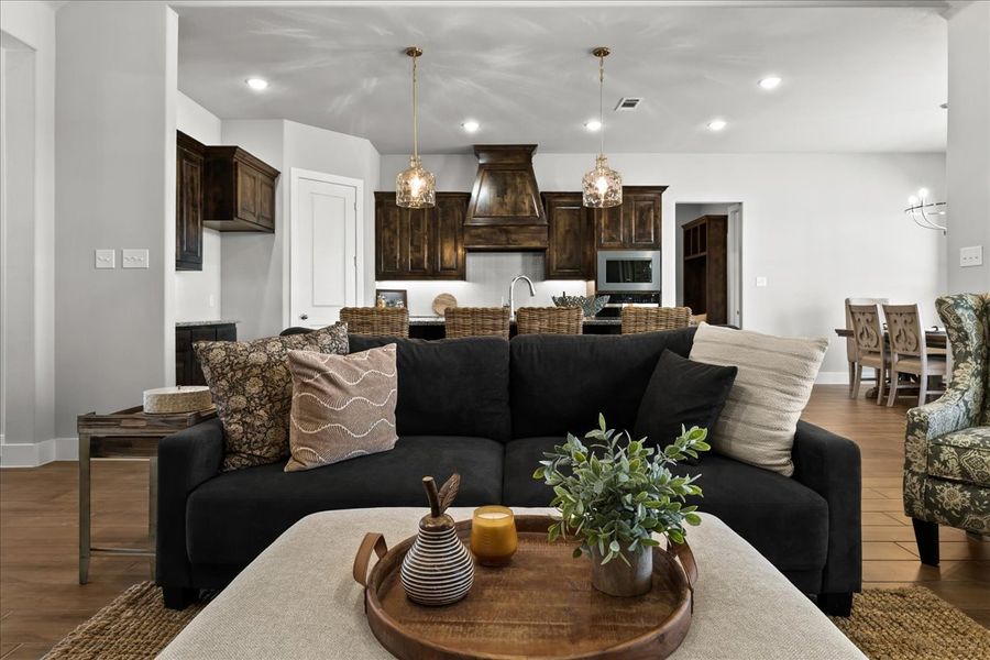 Furnished interior view inside a new home in Brock Heights, Brock (Image 9).
