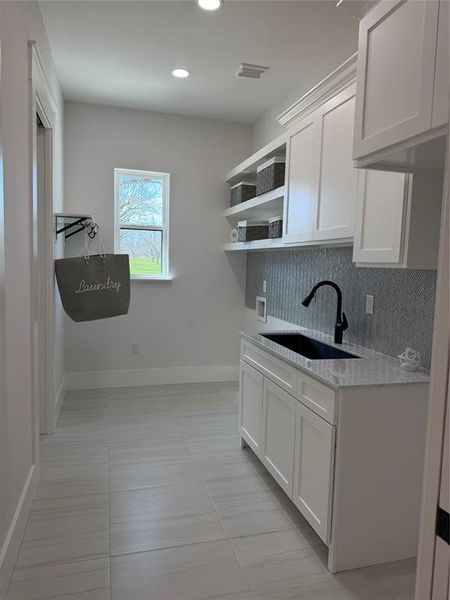 Furnished interior view inside a new home in , Granbury (Image 14). Furnished interior view inside a new home in , Granbury (Image 14).