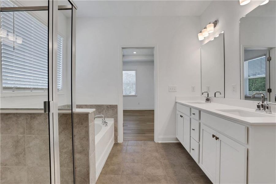 Furnished interior view inside a new home in Bailey Fence, Dacula (Image 6).