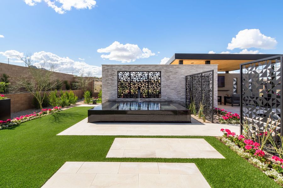 Representative exterior details of a home built from the Cheval by Camelot Homes in Shadow Ridge, Scottsdale (Image 3).