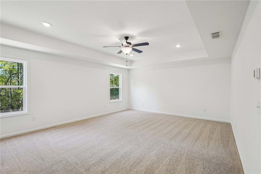 Spacious, unfurnished interior of a new home in The Estates at Casteel, Bethlehem (Image 19).