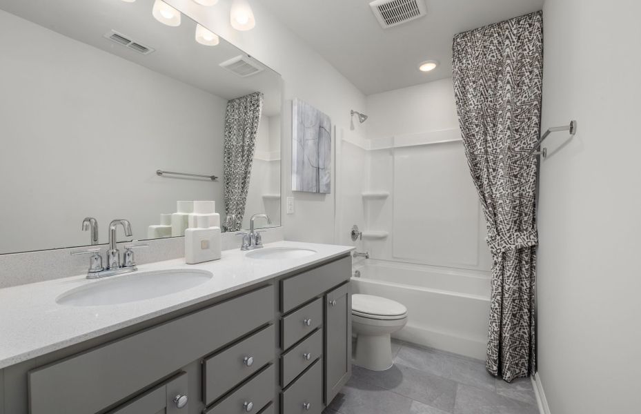 Representative furnished interior of a home built from the Murray by Pulte Homes in Wimberly, Angier (Image 28). Representative furnished interior of a home built from the Murray by Pulte Homes in Wimberly, Angier (Image 28).