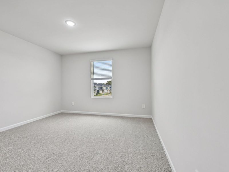 Spacious, unfurnished interior of a new home in Oakwood, Mebane (Image 22).