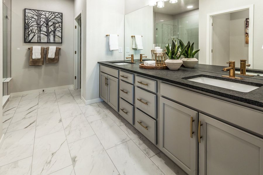 Representative furnished interior of a home built from the Christie by Hartford Homes in Trailside, Timnath (Image 51).
