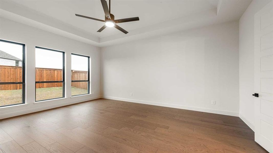 Spacious, unfurnished interior of a new home in Terraces, Rockwall (Image 15). Spacious, unfurnished interior of a new home in Terraces, Rockwall (Image 15).