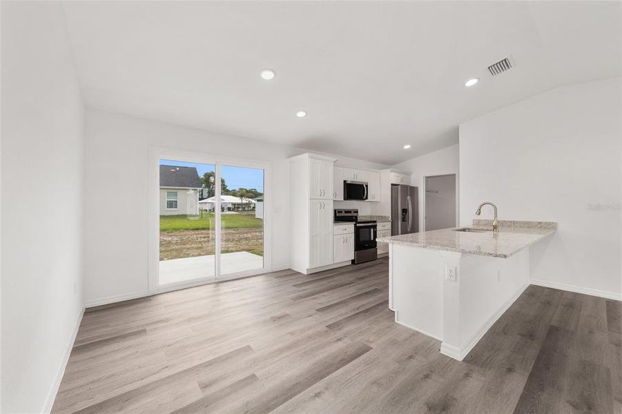 Image 48 of a home in .