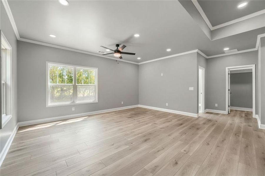 Spacious, unfurnished interior of a new home in , Atlanta (Image 20).
