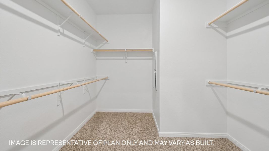 Spacious, unfurnished interior of a new home in Avery Centre, Round Rock (Image 26).