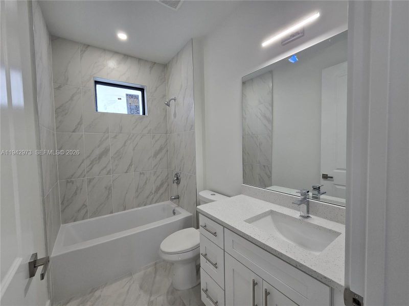 Furnished interior view inside a new home in , Lehigh Acres (Image 10).