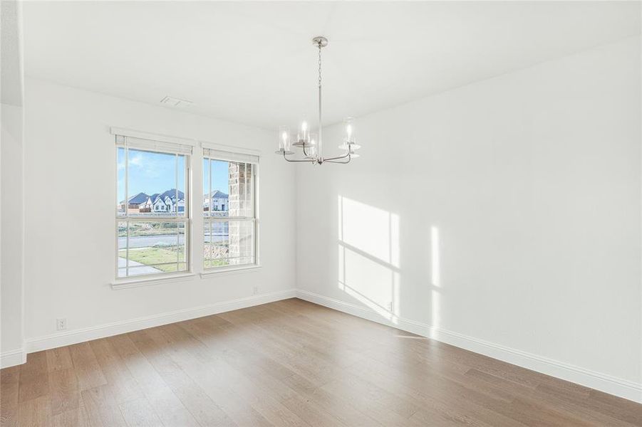 Spacious, unfurnished interior of a new home in Country Lakes Classic 60, Argyle (Image 37).