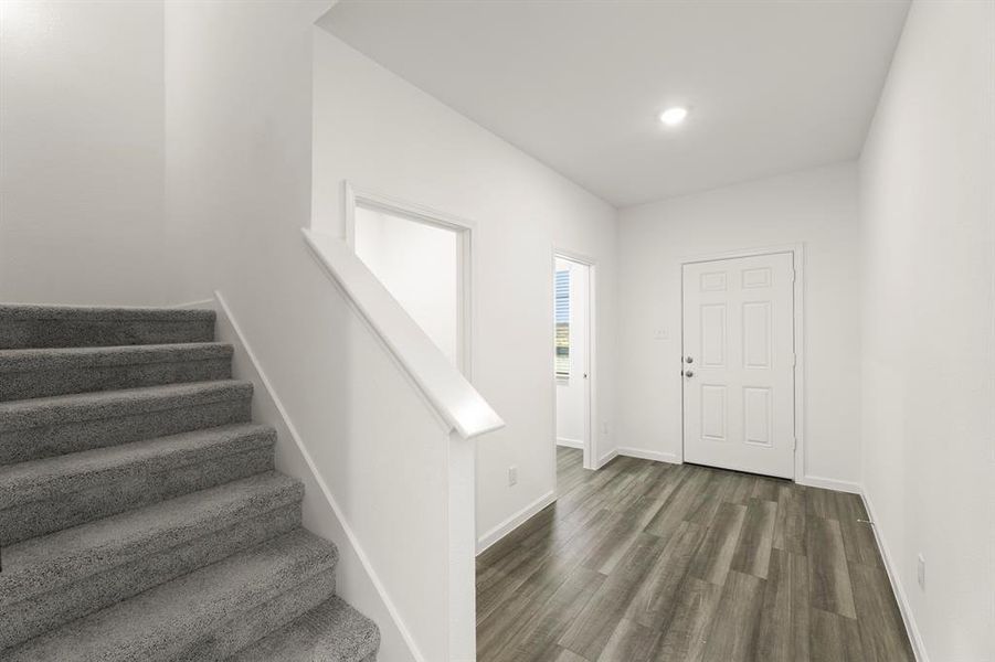 03. 3216 Dillonwood - Entry