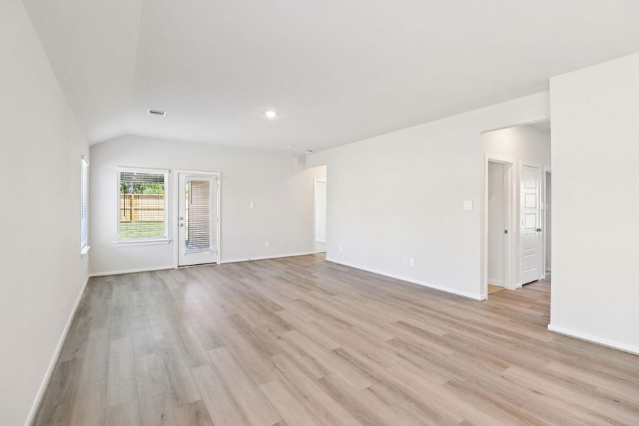Spacious, unfurnished interior of a new home in Pine Lake Cove - Premier Series, Montgomery (Image 22). Spacious, unfurnished interior of a new home in Pine Lake Cove - Premier Series, Montgomery (Image 22).