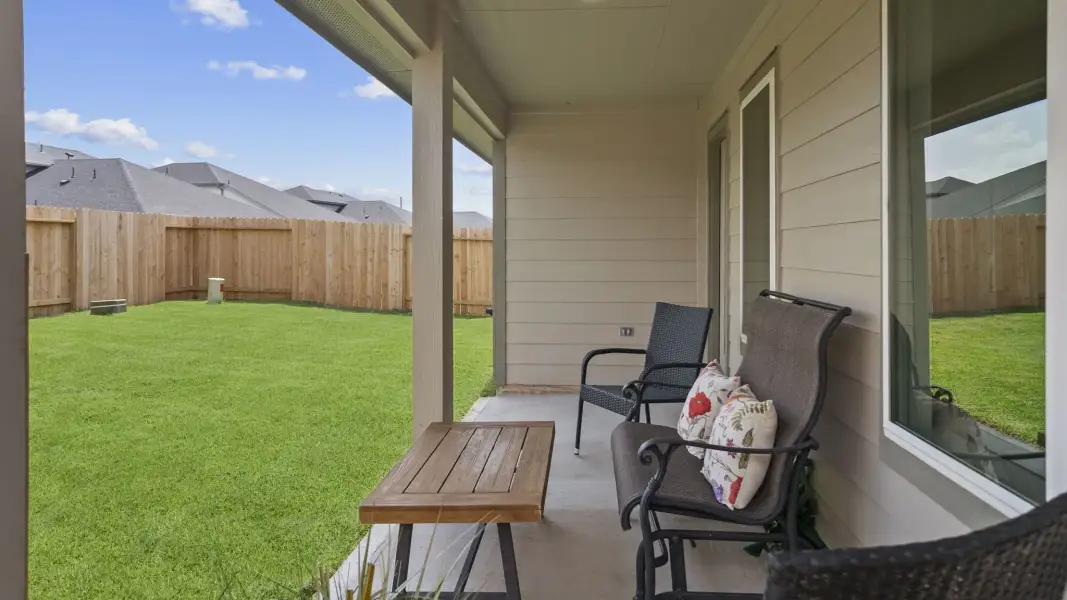 Representative exterior details of a home built from the Kingston - X40K by D.R. Horton in Harvest Pointe, Needville (Image 3).
