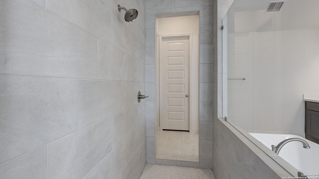 Image 30 of a home in Kallison Ranch 60'.