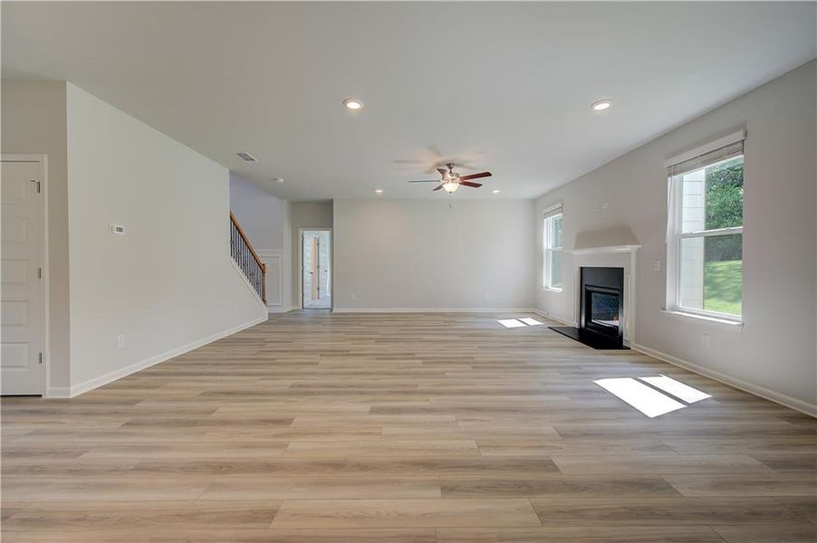 Spacious, unfurnished interior of a new home in Grandview at Millers Mill, Stockbridge (Image 33).