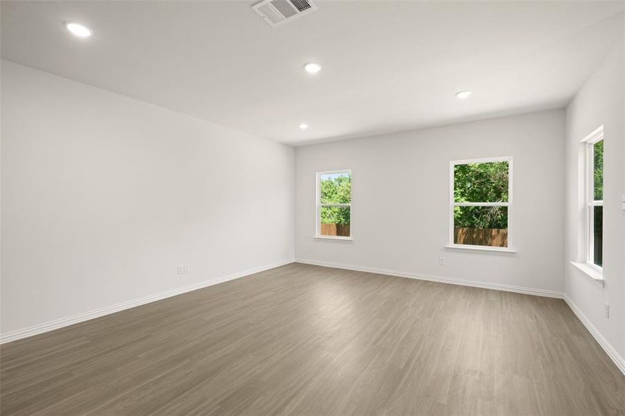 1605 Annabelle- Living Room-2