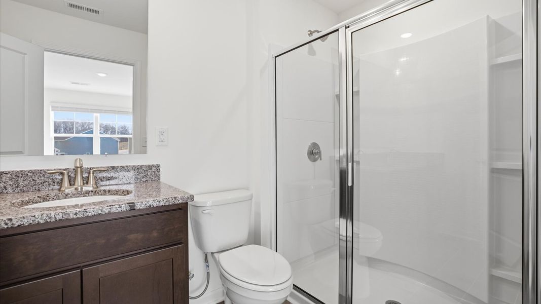 Furnished interior view inside a new home in Cherokee Crossing, Kodak (Image 7).