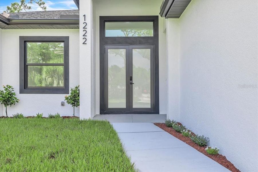 Exterior details and patio area of a home in , Port Charlotte (Image 32). Exterior details and patio area of a home in , Port Charlotte (Image 32).