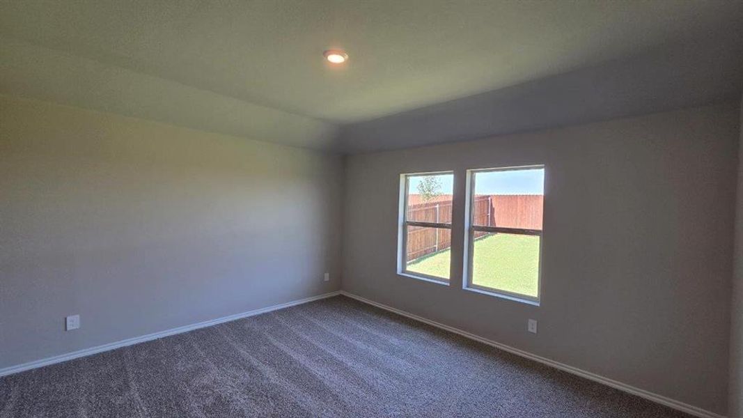 Spacious, unfurnished interior of a new home in Rosewood at Beltmill, Fort Worth (Image 17).