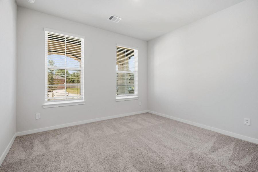 Spacious, unfurnished interior of a new home in Martha's Vineyard, Alvin (Image 18).