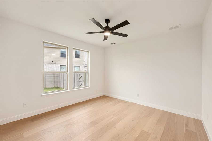 Spacious, unfurnished interior of a new home in Painted Tree Woodland District 50, McKinney (Image 29). Spacious, unfurnished interior of a new home in Painted Tree Woodland District 50, McKinney (Image 29).