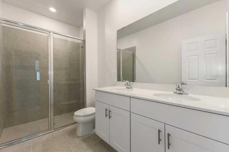 Furnished interior view inside a new home in Mirror Lake Village, Fruitland Park (Image 10).