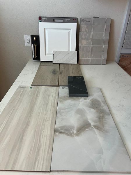 Image 17 of a home in Wood Leaf Reserve.