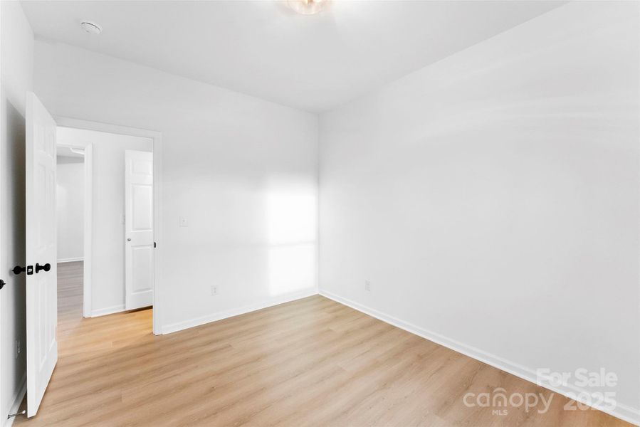Spacious, unfurnished interior of a new home in , Cherryville (Image 38).