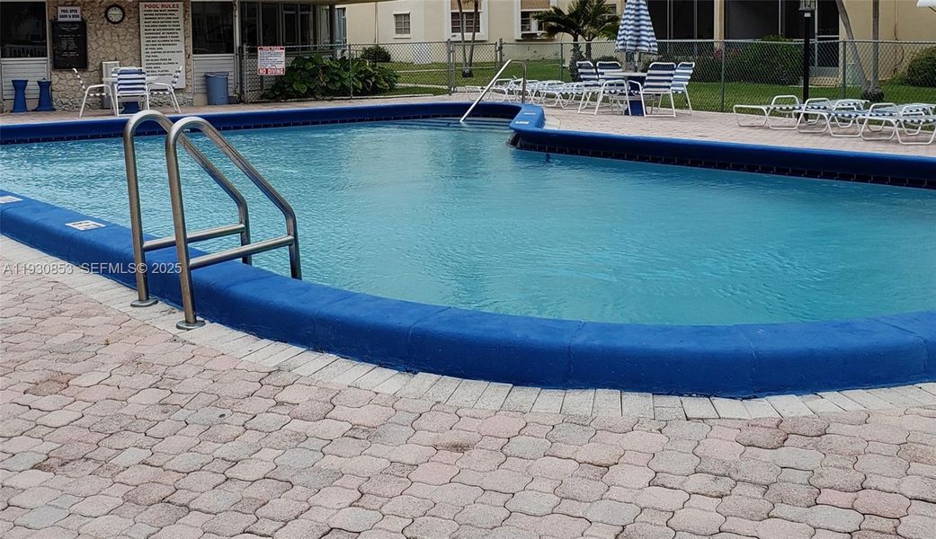 Community amenities in , Hallandale Beach (Image 14).