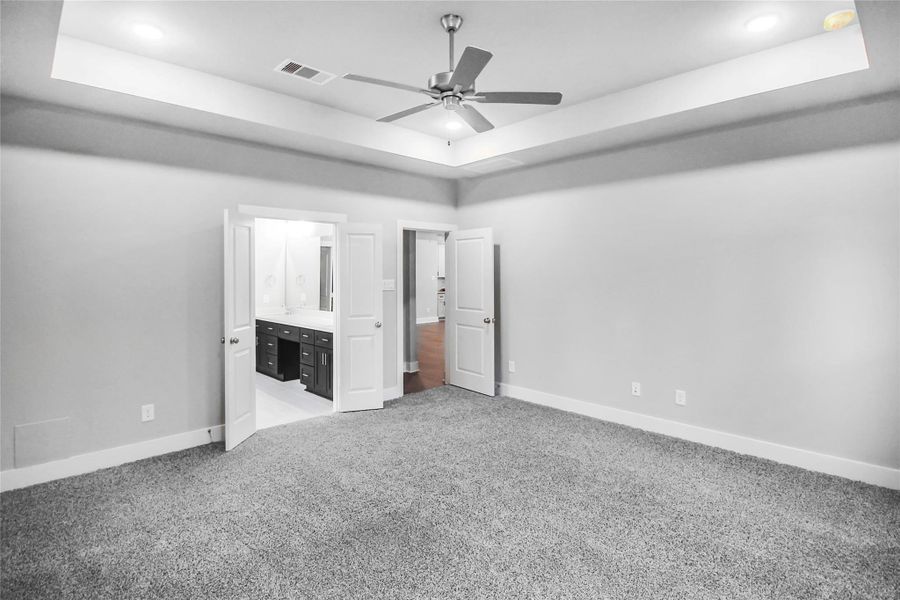 Spacious, unfurnished interior of a new home in , Magnolia (Image 18).