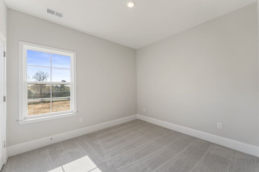 Spacious, unfurnished interior of a new home in Lakeside Saluda, Greenville (Image 30). Spacious, unfurnished interior of a new home in Lakeside Saluda, Greenville (Image 30).