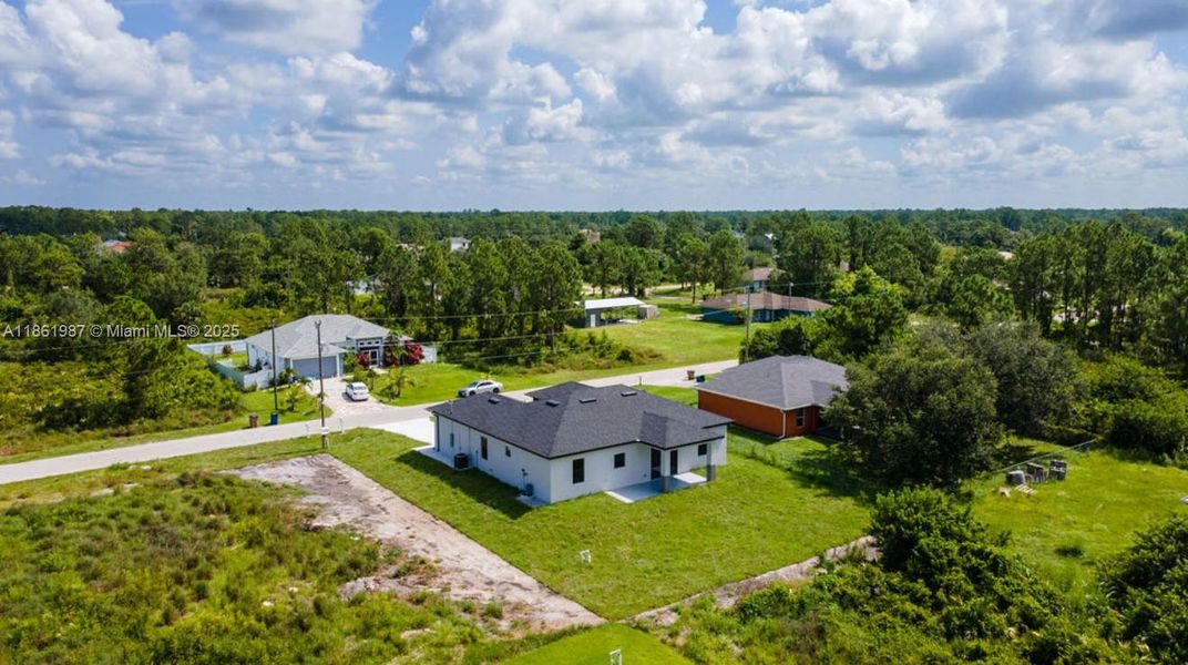 Image 41 of a home in . Image 41 of a home in .