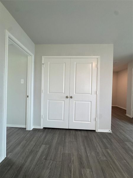 Spacious, unfurnished interior of a new home in Santa Fe, Cleveland (Image 15).