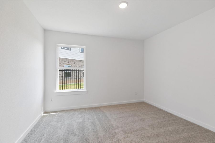 Spacious, unfurnished interior of a new home in Sunterra, Katy (Image 16). Spacious, unfurnished interior of a new home in Sunterra, Katy (Image 16).