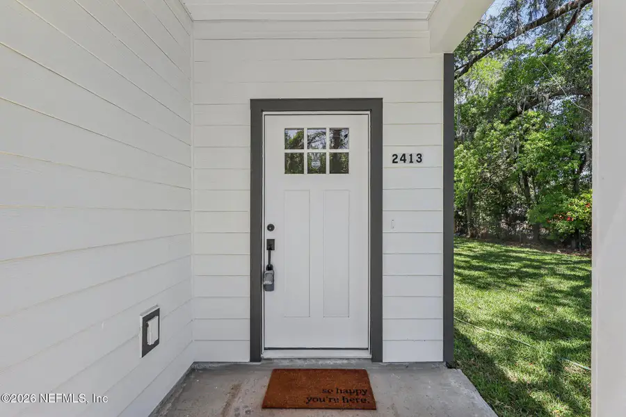 Exterior details and patio area of a home in , Jacksonville (Image 28).