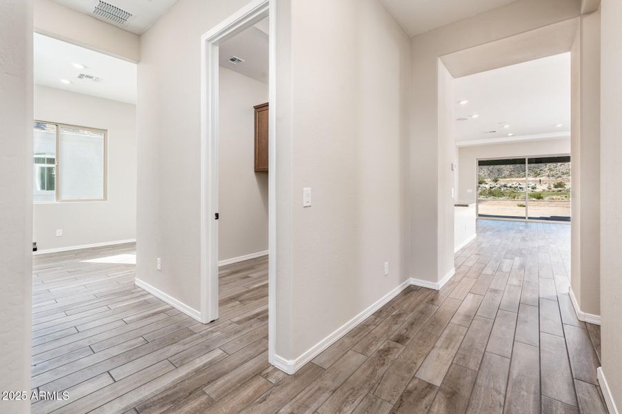 Office, laundry Office, laundry