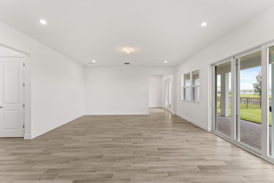 Spacious, unfurnished interior of a new home in Tradition - Seville, Port St. Lucie (Image 13).