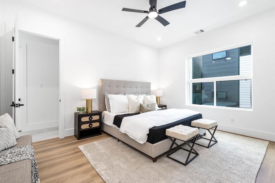 Furnished interior view inside a new home in , Houston (Image 13).
