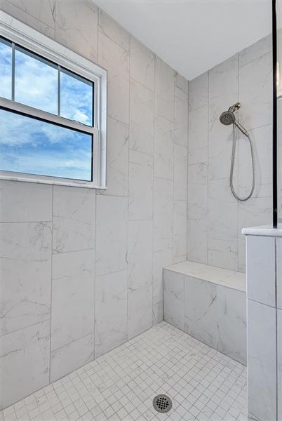 Close-up of interior finishes inside a home in , Ruskin (Image 20). Close-up of interior finishes inside a home in , Ruskin (Image 20).