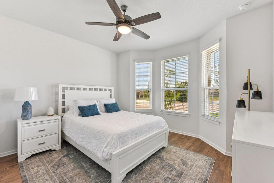 Furnished interior view inside a new home in Highland Village, Georgetown (Image 34).