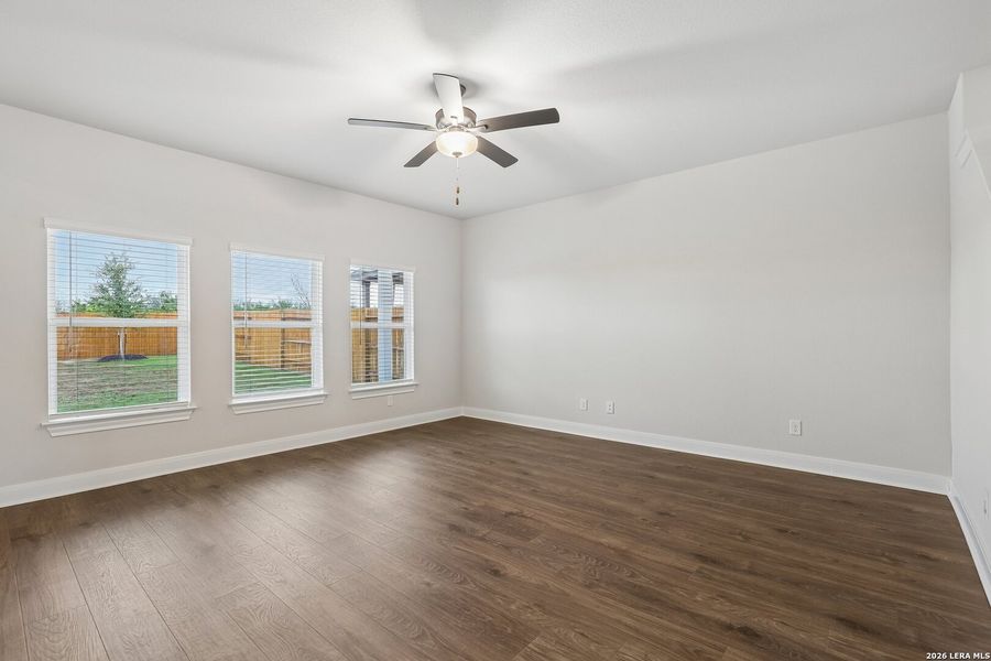 Spacious, unfurnished interior of a new home in Hightop Ridge, Converse (Image 30).