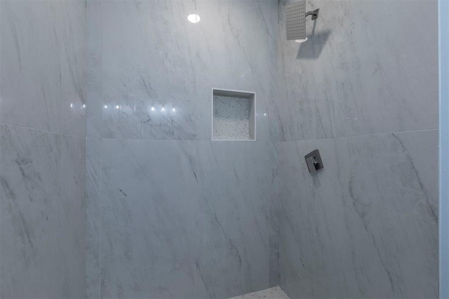 Close-up of interior finishes inside a home in , De Leon (Image 10).