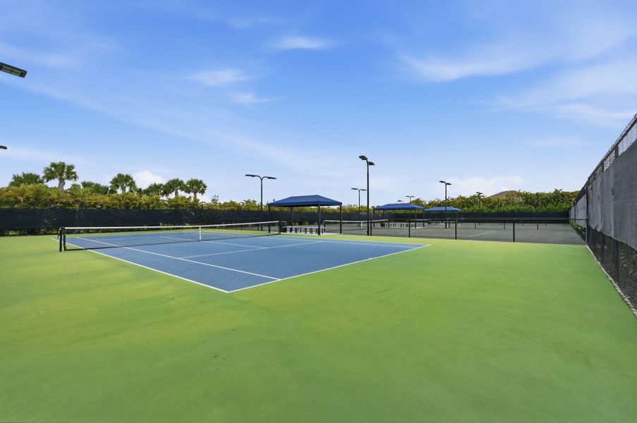 73-web-or-mls-10550_Northbrook_Cir_074