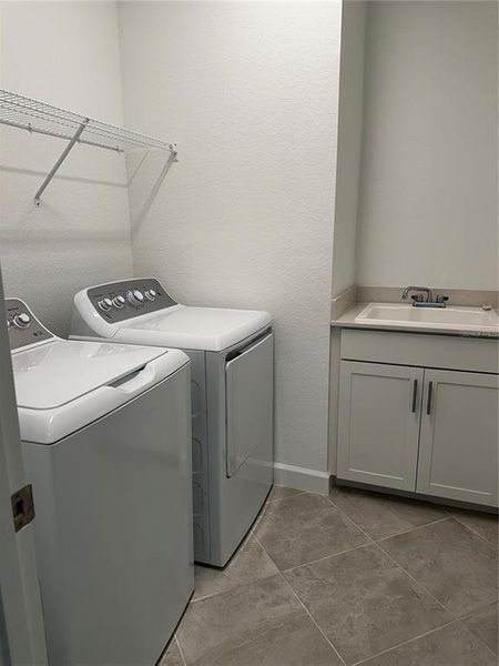 Close-up of interior finishes inside a home in Island Lakes at Coco Bay: Executive Homes, Englewood (Image 9).