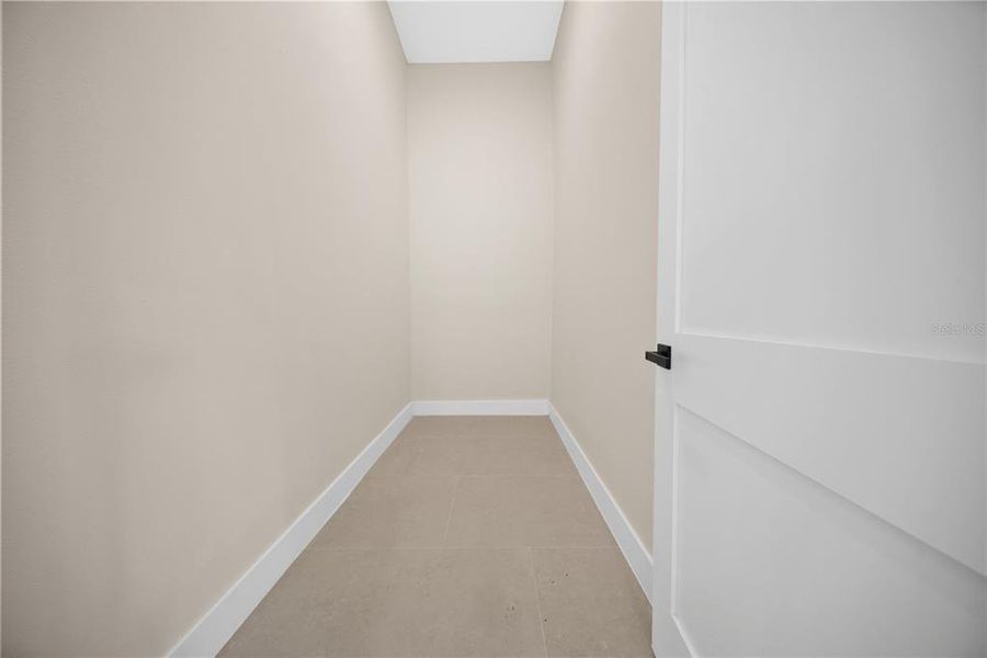 Spacious, unfurnished interior of a new home in , Port Charlotte (Image 63). Spacious, unfurnished interior of a new home in , Port Charlotte (Image 63).