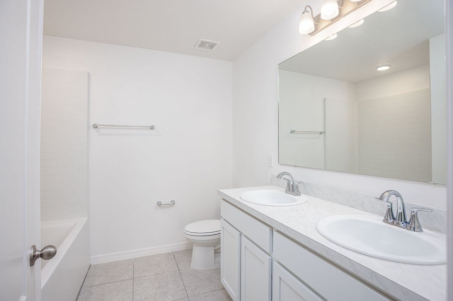 Image 26 representing the Melbourne by Maronda Homes in Port St. Lucie, Port St. Lucie, FL.