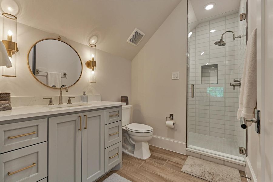 Furnished interior view inside a new home in , Montgomery (Image 19).