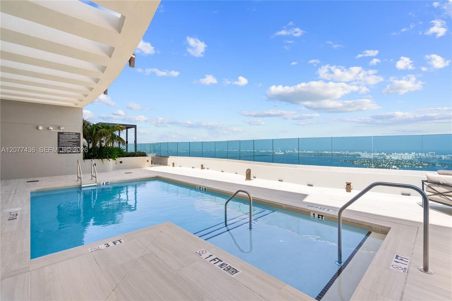Condo located in Miami, FL showcasing its design and architecture (Image 3). Condo located in Miami, FL showcasing its design and architecture (Image 3).