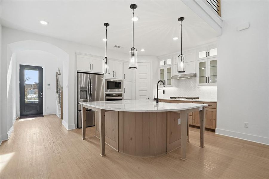 Furnished interior view inside a new home in Karis, Crowley (Image 4).