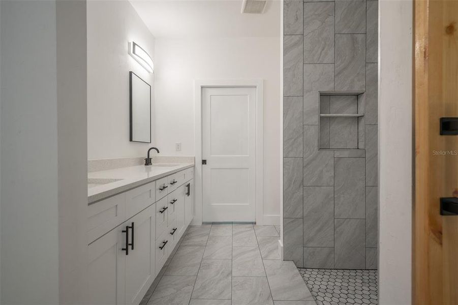 Furnished interior view inside a new home in , Archer (Image 5).